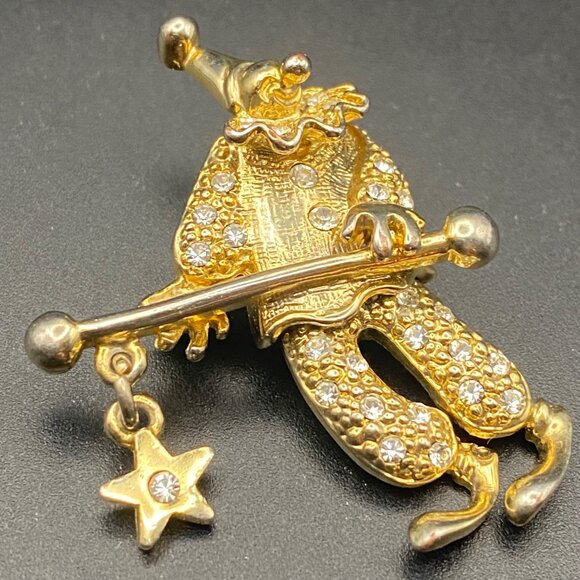 Vintage Gold Tone Dancing Clown Brooch Articulated Rhinestones Star Charm Baton - Picture 6 of 6